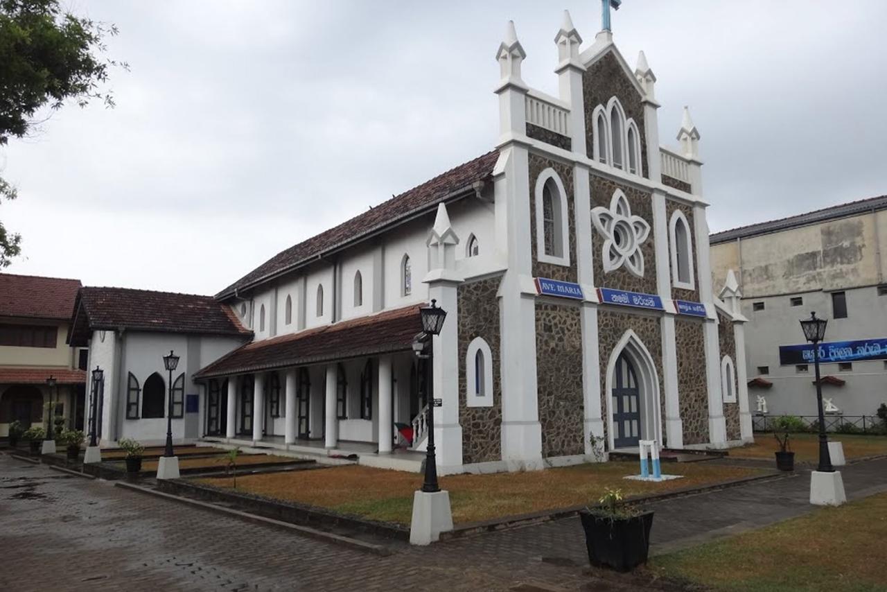 Seadina Coral Home Matara Bagian luar foto